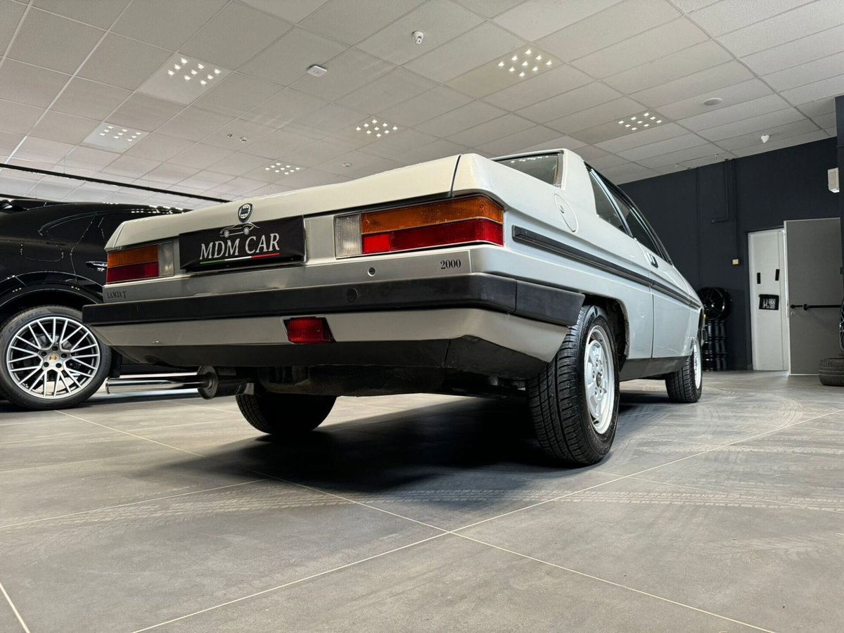 Lancia Gamma Coupé Coupé (4)