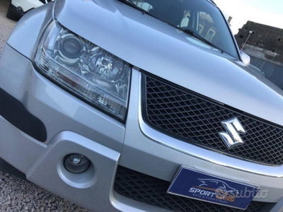 Suzuki Grand Vitara 1.9 DDiS 3 porte Offroad (7)