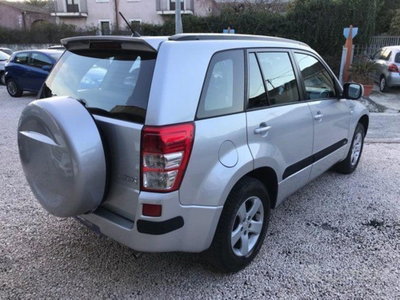 Suzuki Grand Vitara 1.9 DDiS 3 porte Offroad (8)