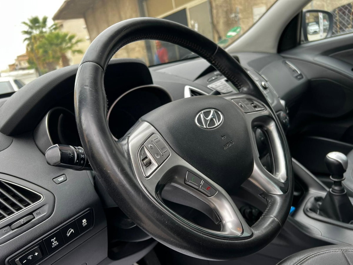 Hyundai ix35 2.0 CRDi 184CV 4WD Comfort (13)
