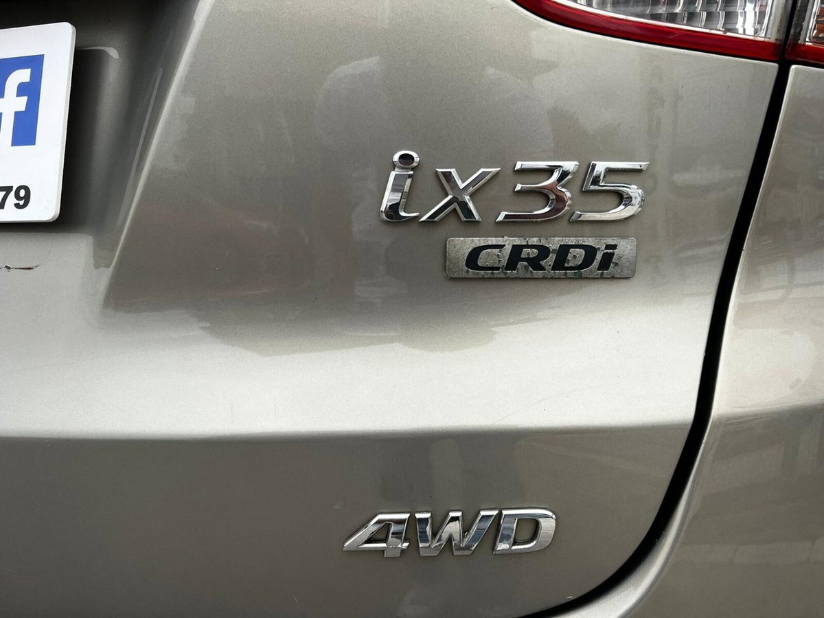 Hyundai ix35 2.0 CRDi 184CV 4WD Comfort (18)