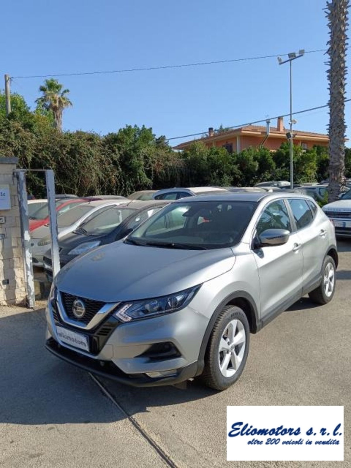 Nissan Qashqai 1.3 DIG-T 140 CV Business (2)