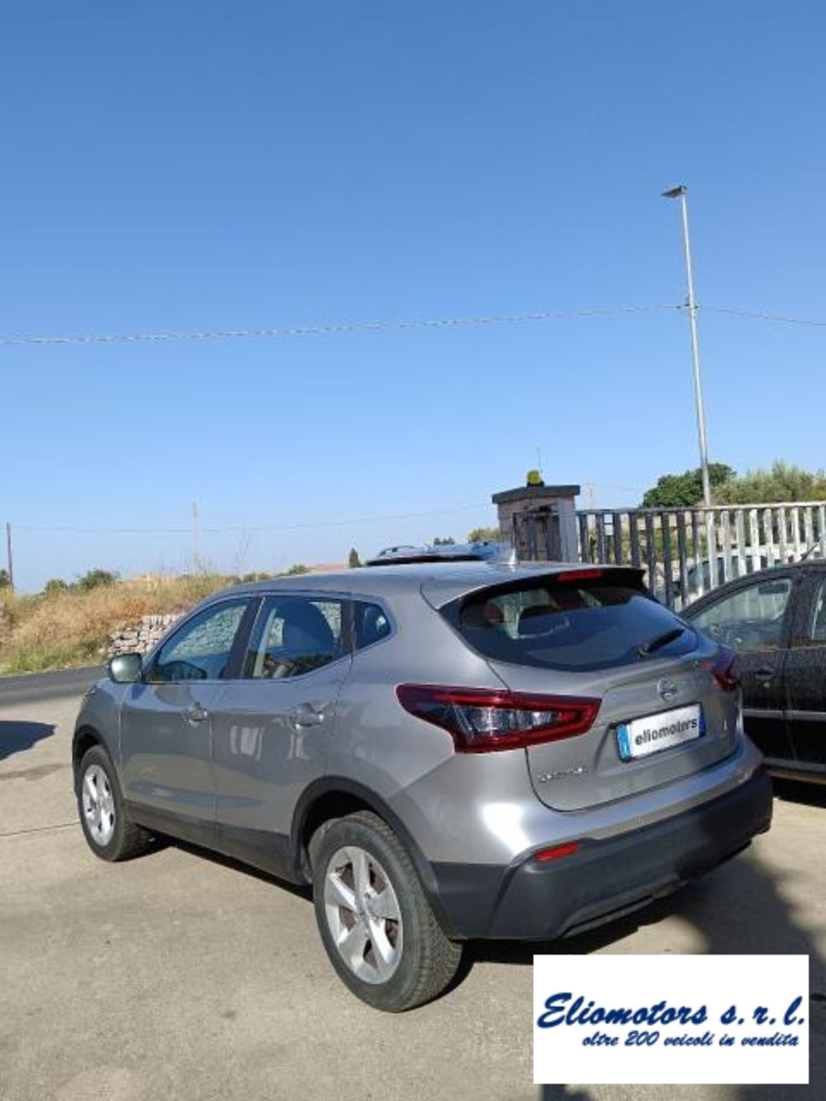 Nissan Qashqai 1.3 DIG-T 140 CV Business (5)