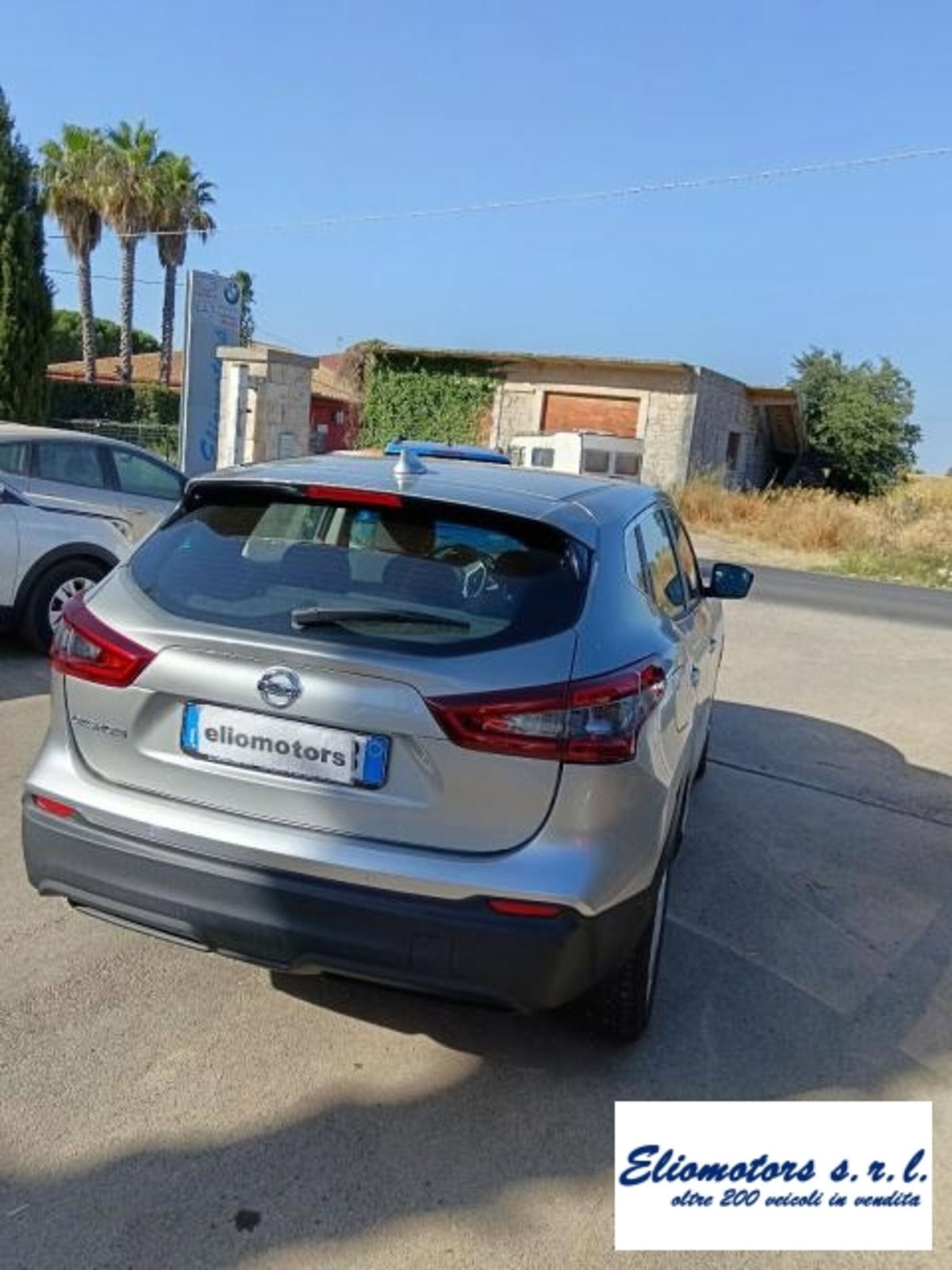Nissan Qashqai 1.3 DIG-T 140 CV Business (8)