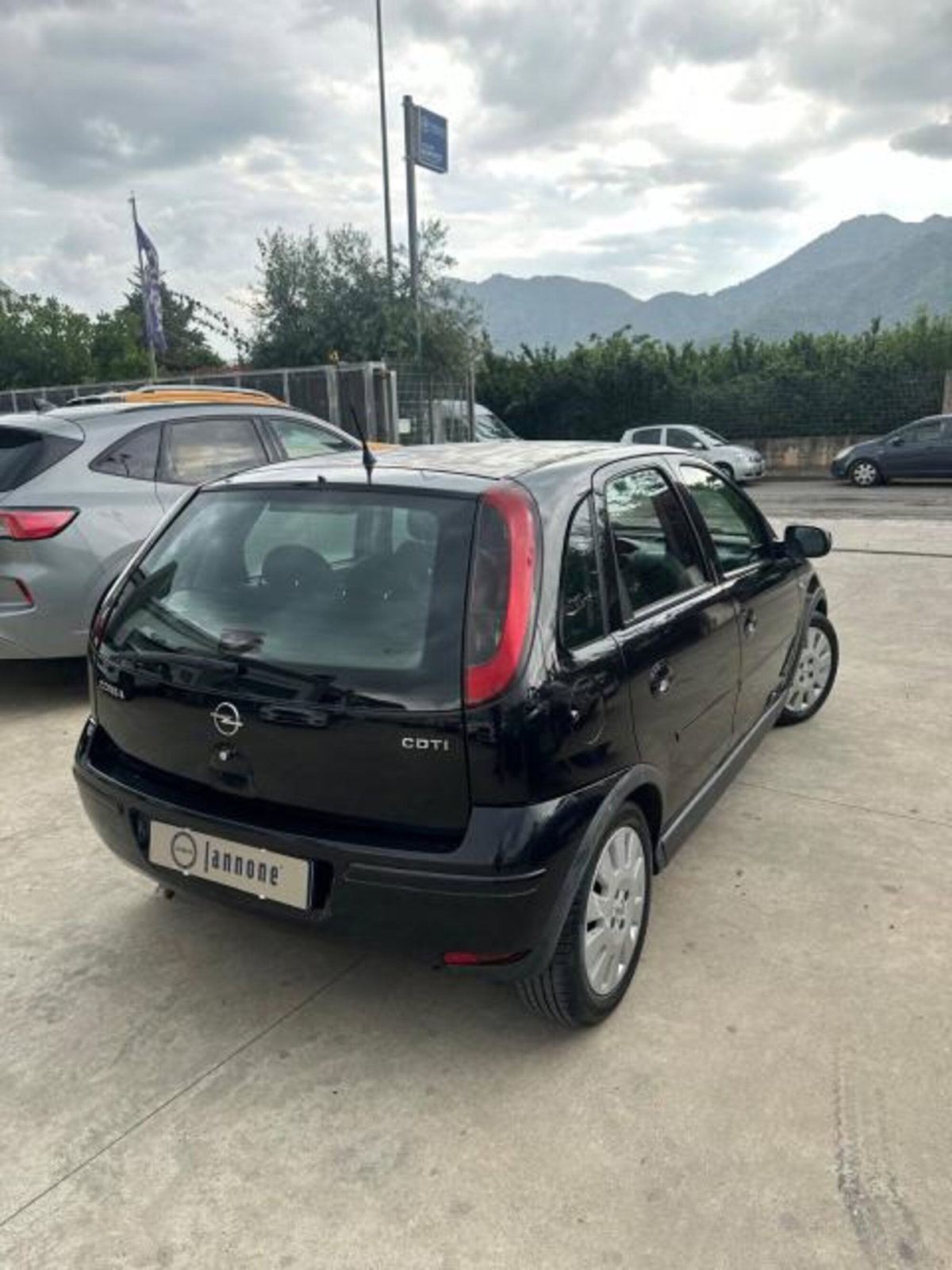 Opel Corsa 1.3 CDTI 5 porte (4)