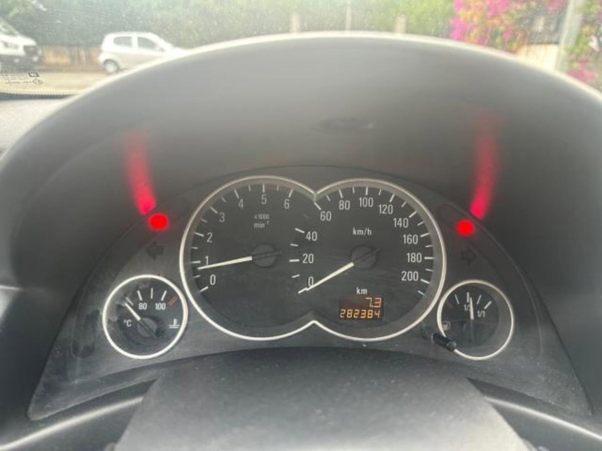 Opel Corsa 1.3 CDTI 5 porte (7)
