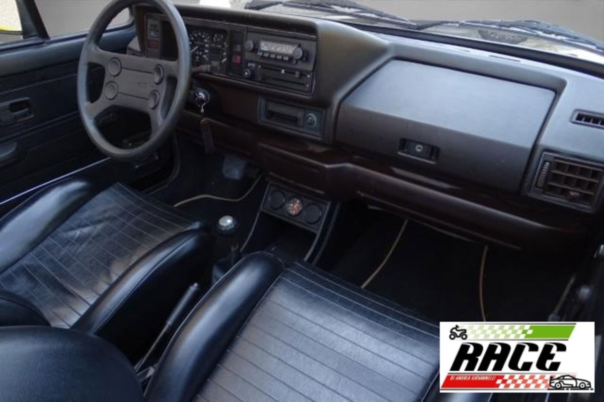 Volkswagen Golf Cabrio 1600 GLI (17)