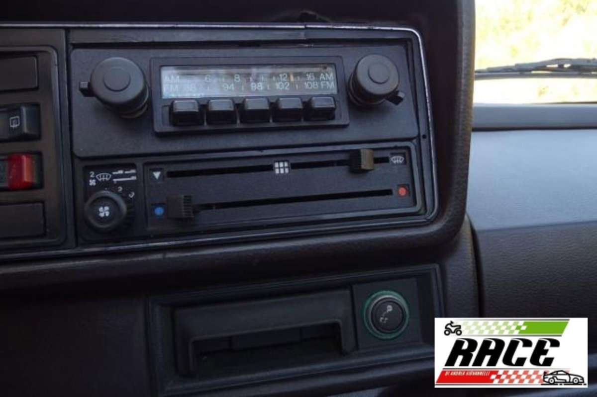 Volkswagen Golf Cabrio 1600 GLI (9)