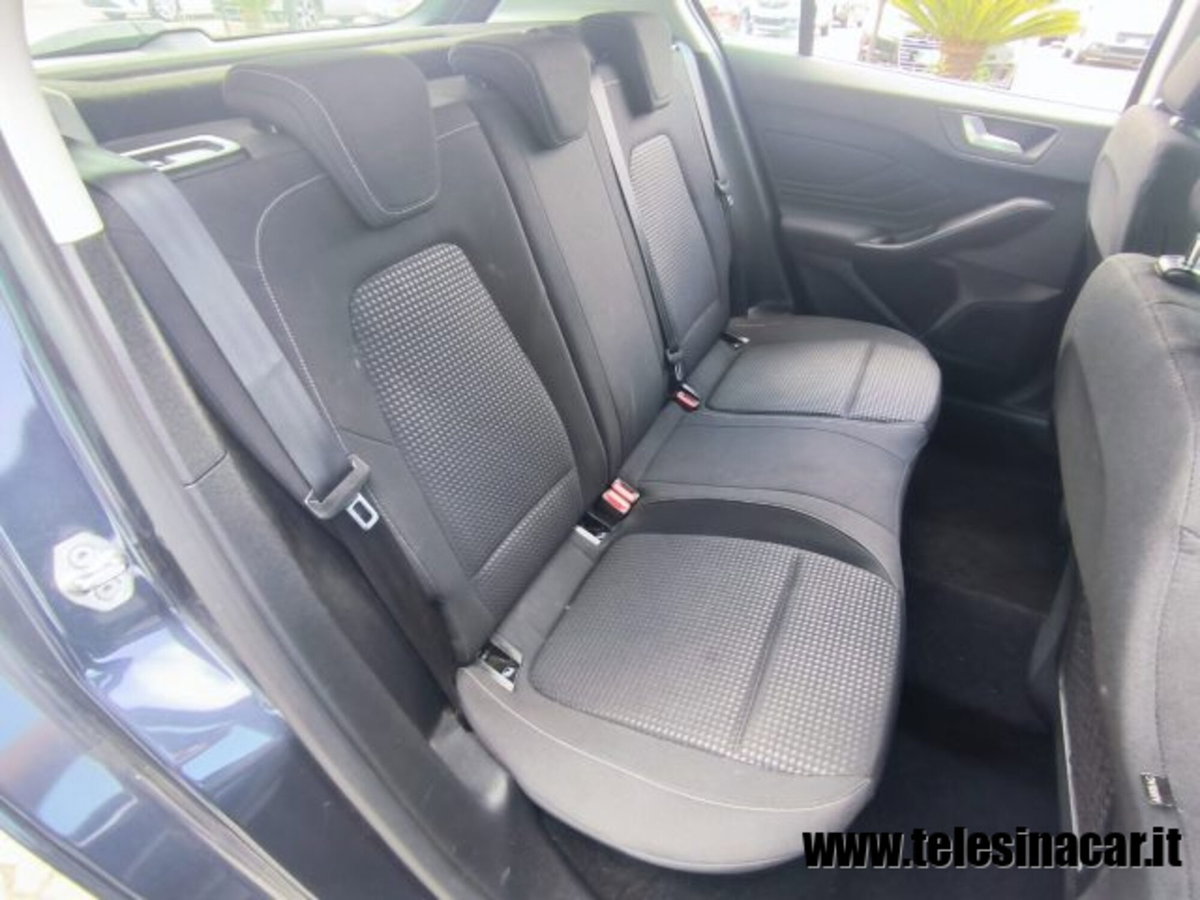 Ford Focus 1.0 EcoBoost 125 CV automatico 5p. Business (17)