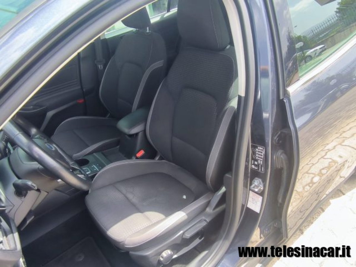 Ford Focus 1.0 EcoBoost 125 CV automatico 5p. Business (9)