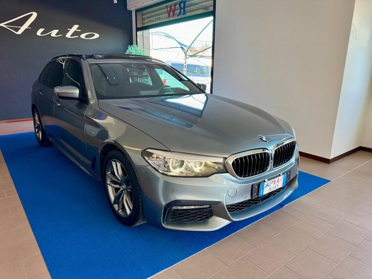 BMW Serie 5 Touring 520d  Msport (2)