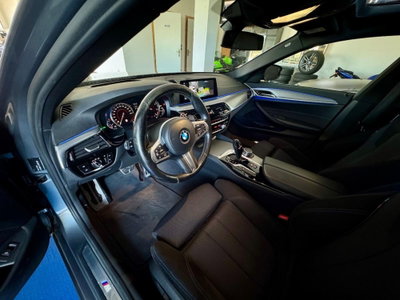 BMW Serie 5 Touring 520d  Msport (9)