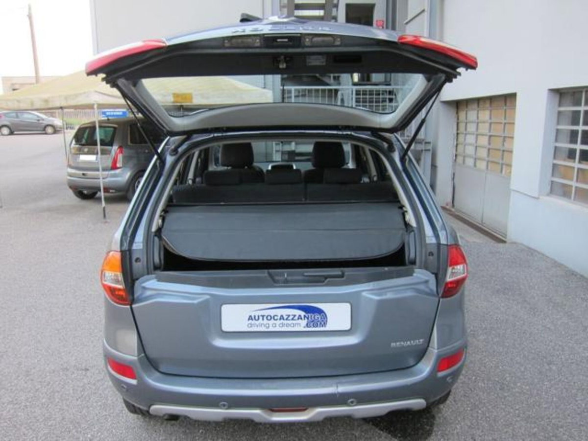 Renault Koleos 2.0 dCi 150CV 4X4 Dynamique (14)