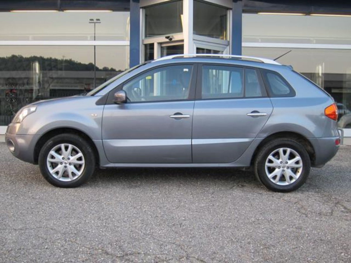 Renault Koleos 2.0 dCi 150CV 4X4 Dynamique (8)