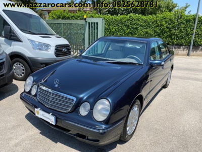 Mercedes-Benz Classe E 220 CDI cat Elegance  usata