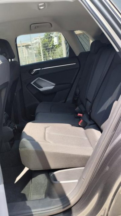 Audi Q3 2.0 TDI 150 CV S tronic S line Edition (11)