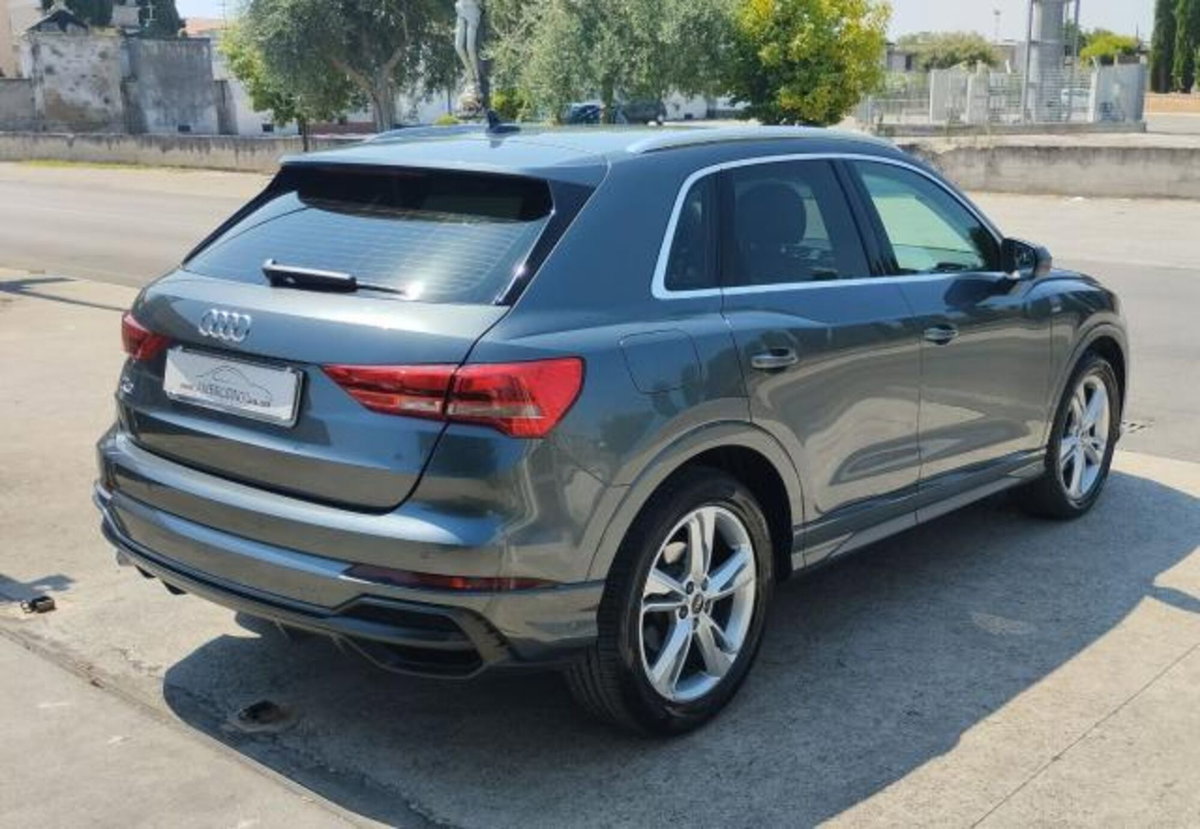 Audi Q3 2.0 TDI 150 CV S tronic S line Edition (3)