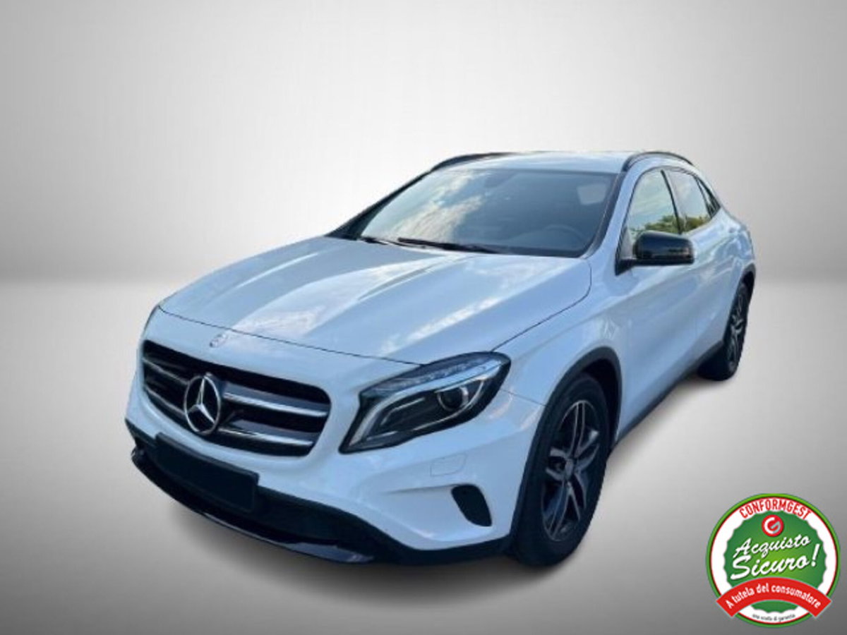 Mercedes-Benz GLA SUV 180 d Sport (2)