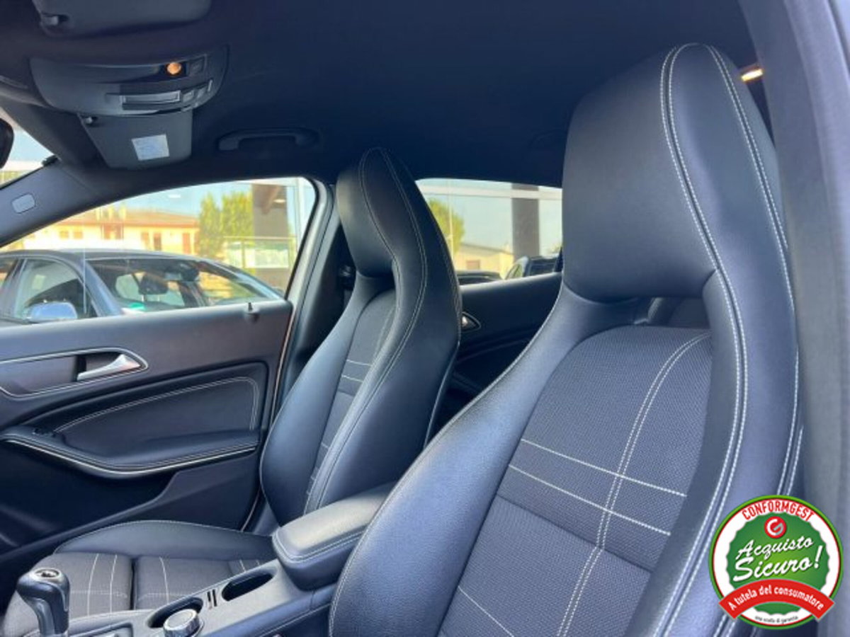 Mercedes-Benz GLA SUV 180 d Sport (7)