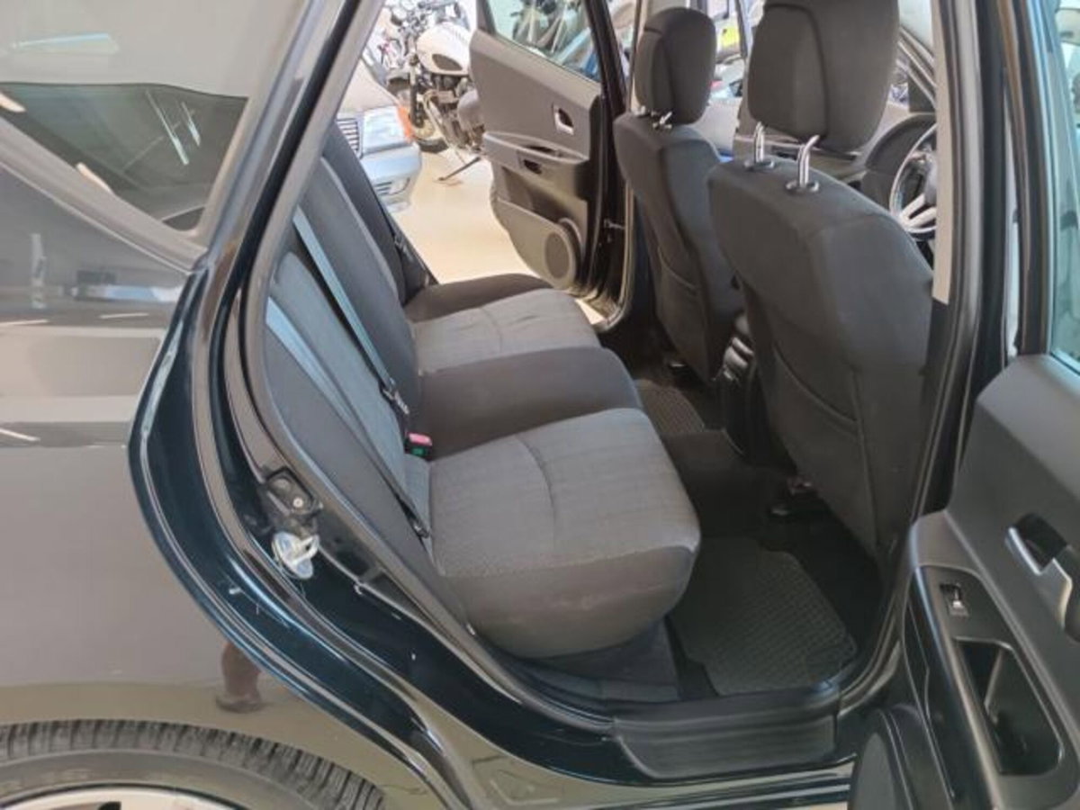 Kia cee'd 1.6 CRDi VGT 115CV 5p. EX (17)