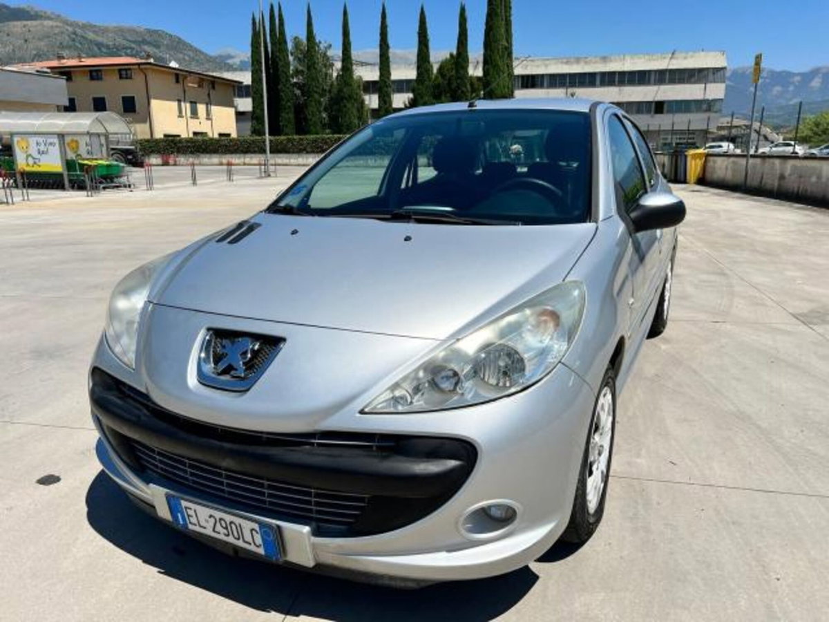 Peugeot 206 60CV 5p. Trendy ECO GPL (2)