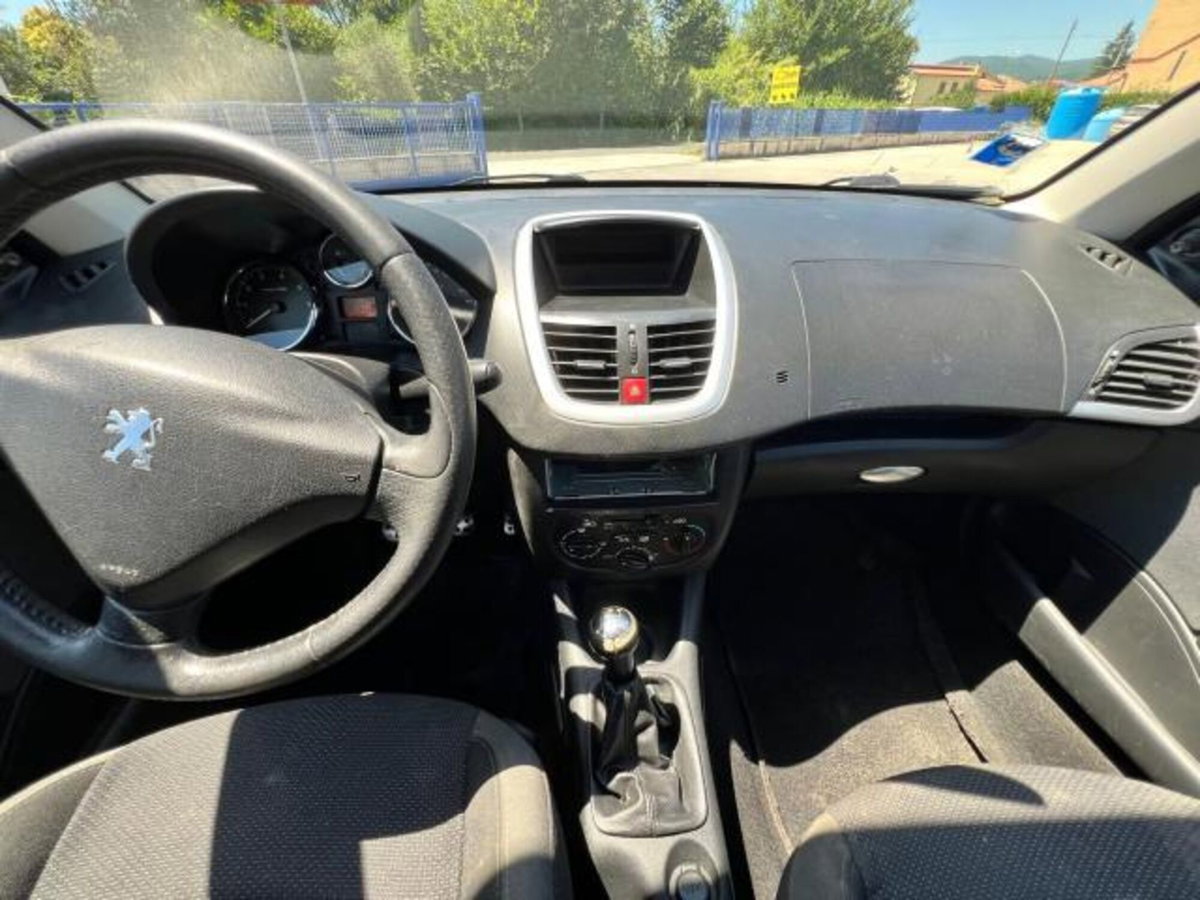 Peugeot 206 60CV 5p. Trendy ECO GPL (11)