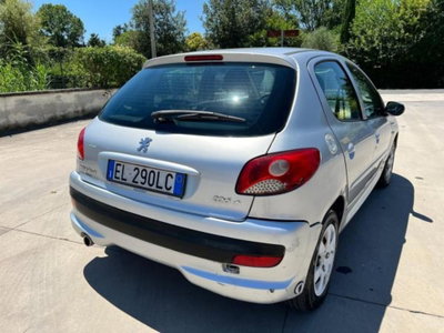 Peugeot 206 60CV 5p. Trendy ECO GPL (4)