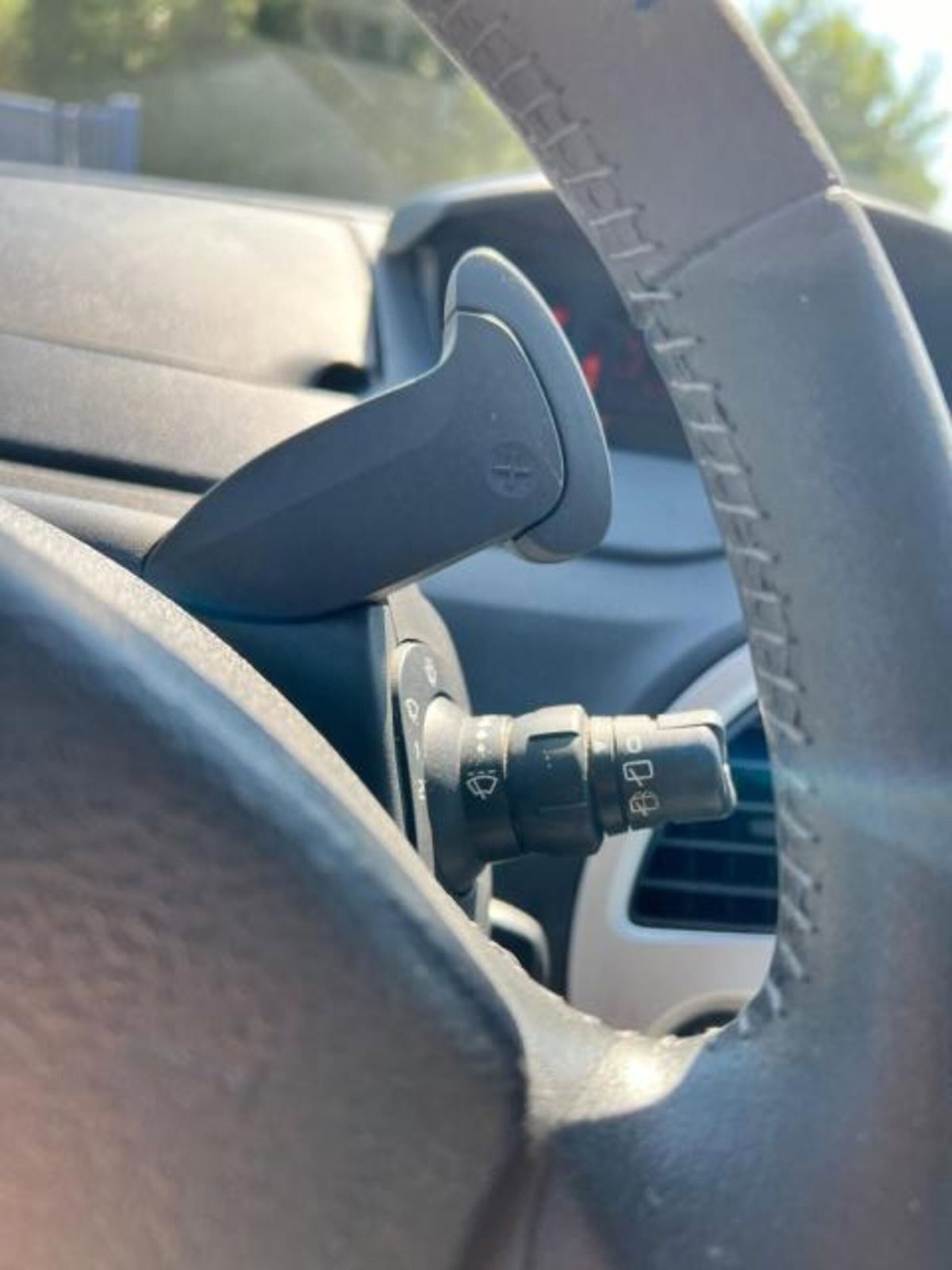 Renault Modus 1.5 dCi 85CV Saint Tropez (11)