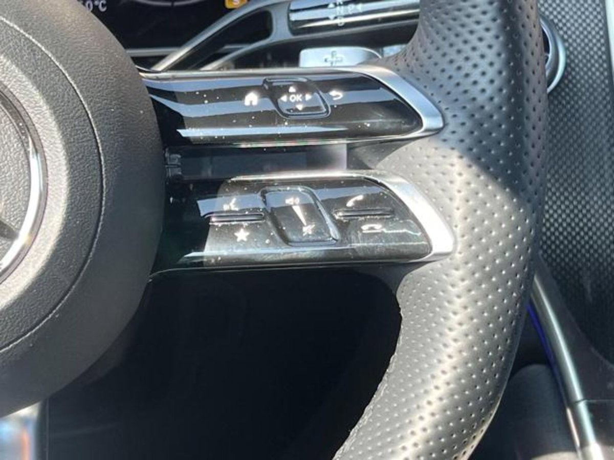 Mercedes-Benz GLC 220 d 4Matic Mild Hybrid AMG Premium Plus (13)