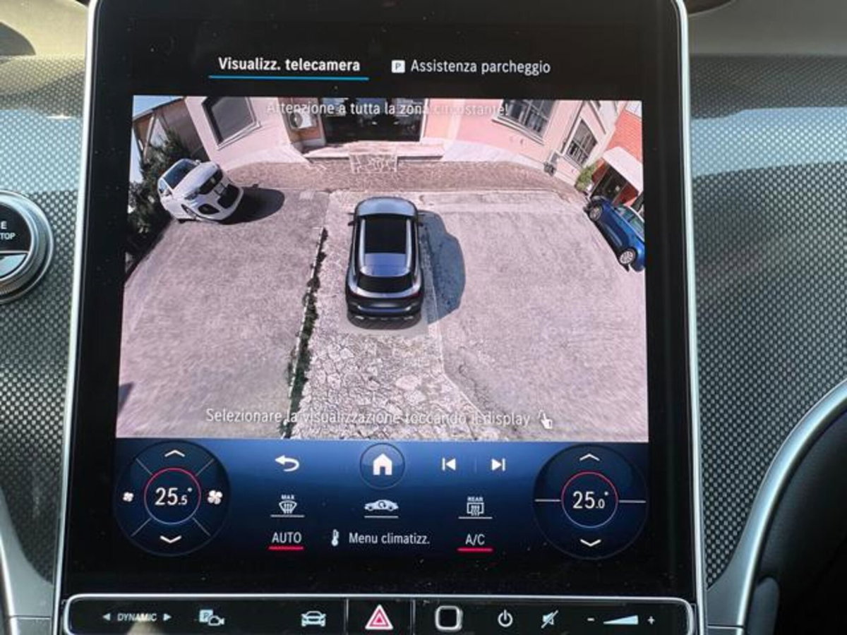 Mercedes-Benz GLC 220 d 4Matic Mild Hybrid AMG Premium Plus (14)