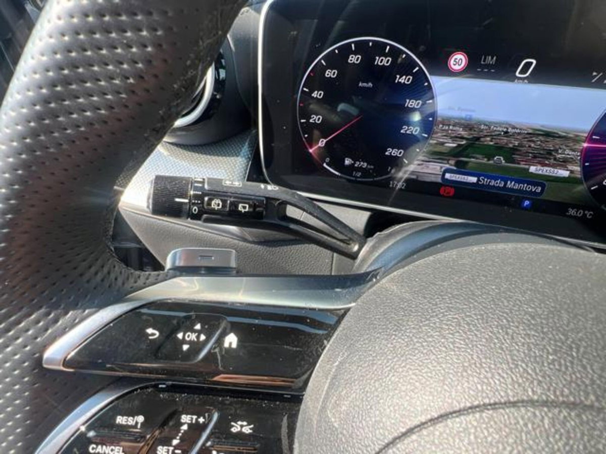 Mercedes-Benz GLC 220 d 4Matic Mild Hybrid AMG Premium Plus (20)