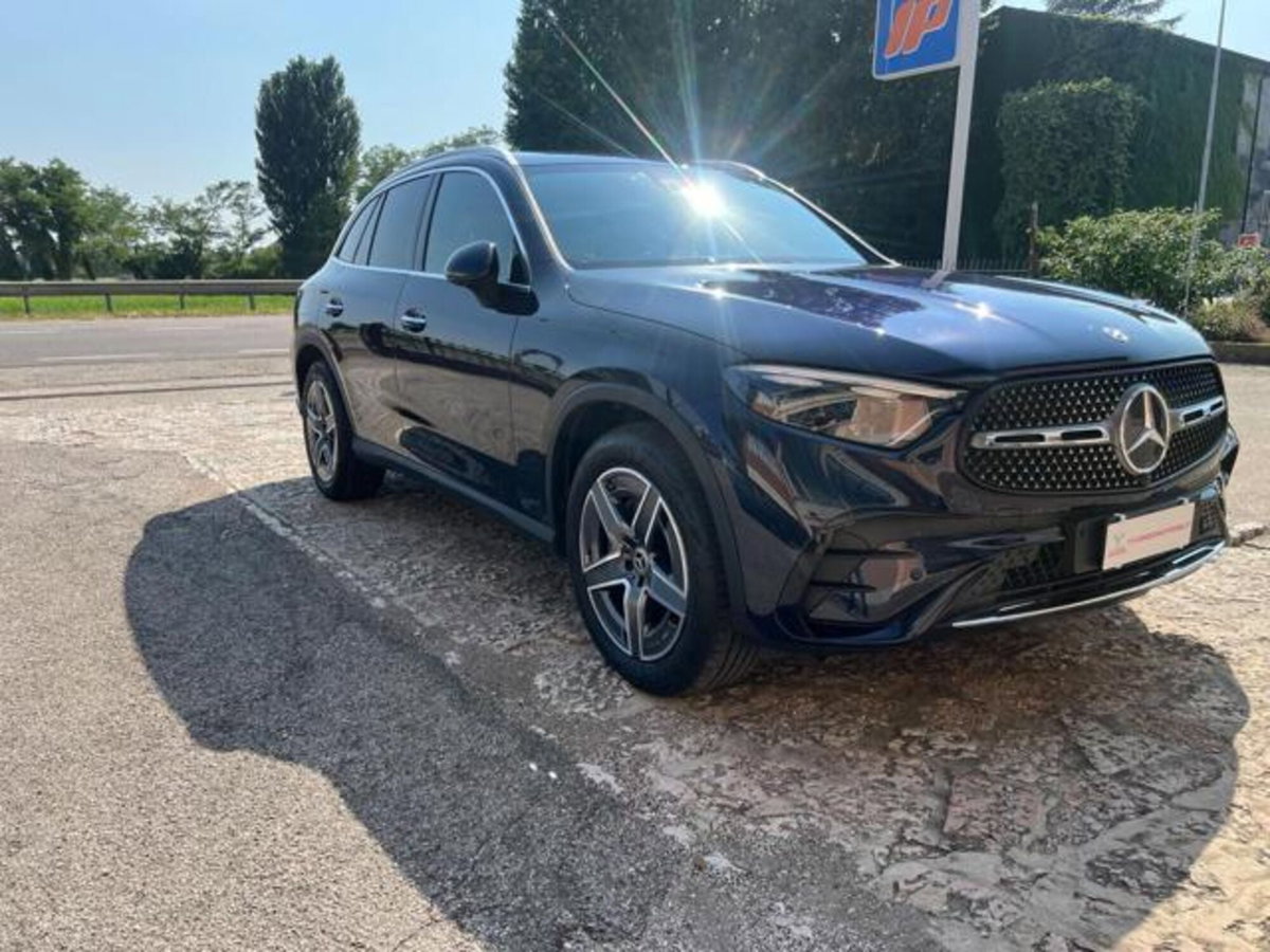 Mercedes-Benz GLC 220 d 4Matic Mild Hybrid AMG Premium Plus (6)
