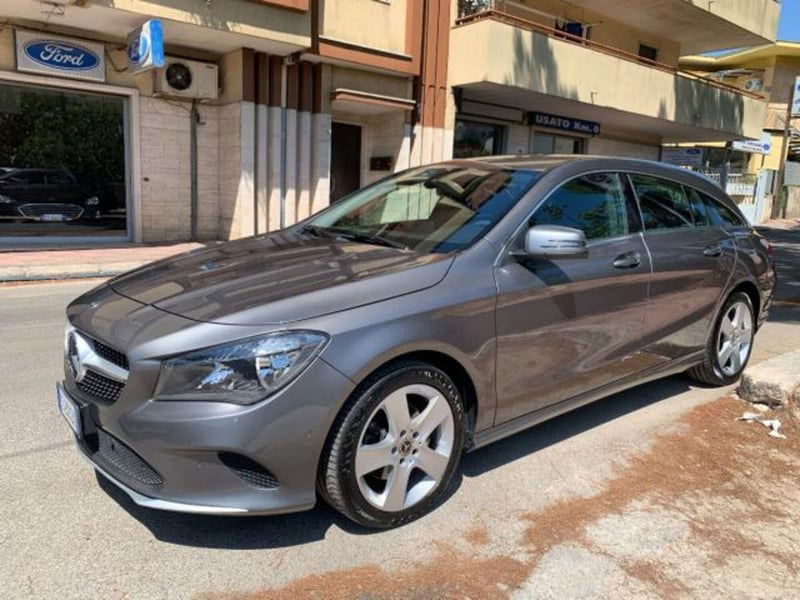 Mercedes-Benz CLA Shooting Brake 220 d Automatic Business