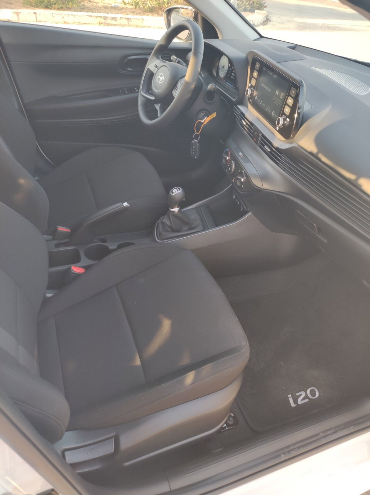 Hyundai i20 1.2 MPI MT ConnectLine (11)