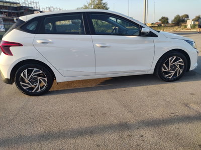 Hyundai i20 1.2 MPI MT ConnectLine (2)