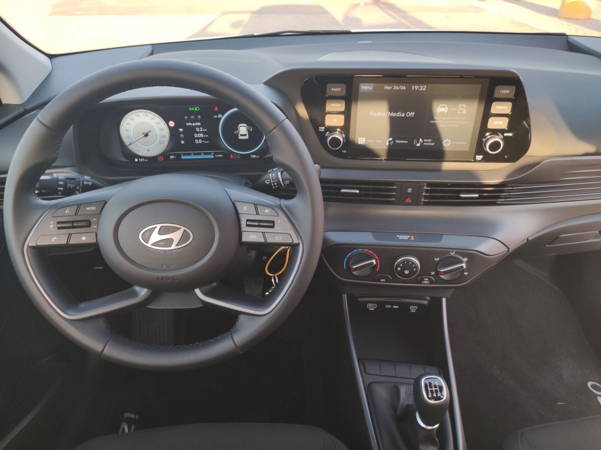 Hyundai i20 1.2 MPI MT ConnectLine (5)