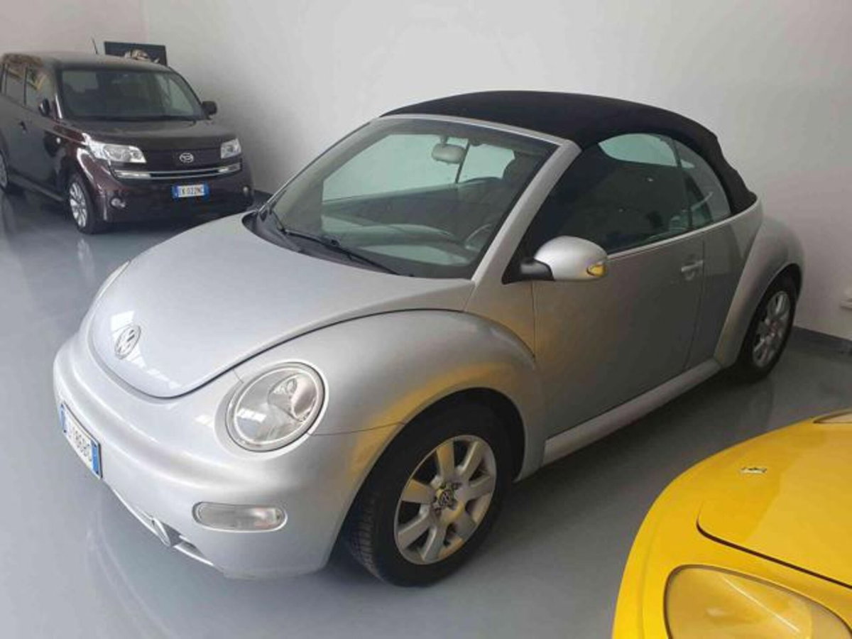 Volkswagen New Beetle Cabrio 1.6 Cabrio (2)