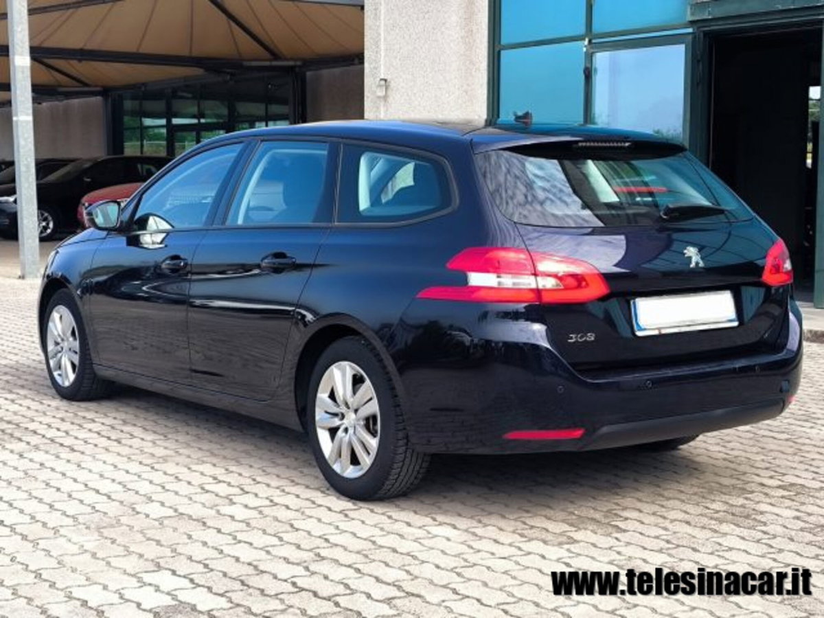 Peugeot 308 SW BlueHDi 130 S&S EAT6 Business (8)