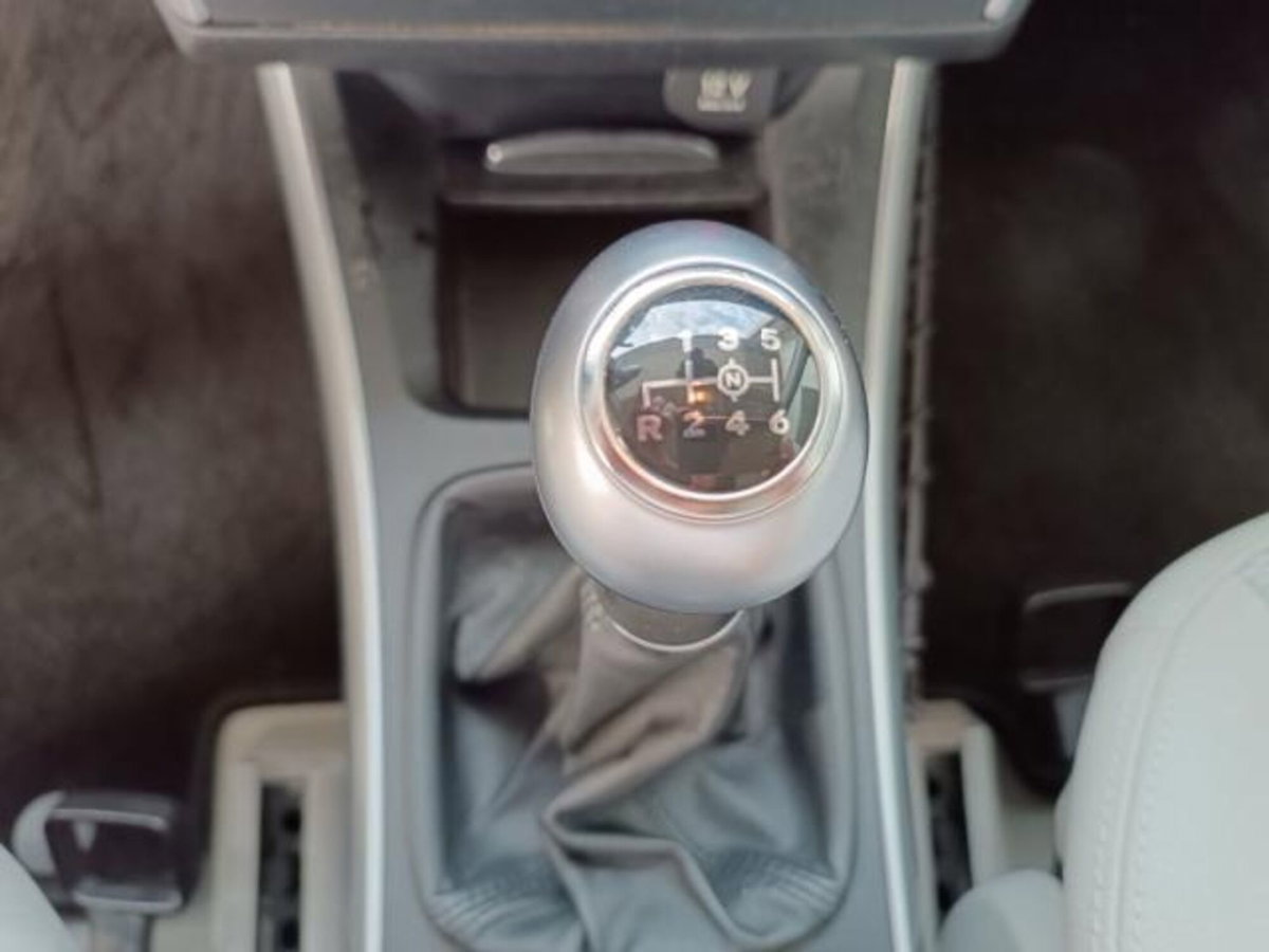 Mercedes-Benz Classe B 180 CDI Premium (13)