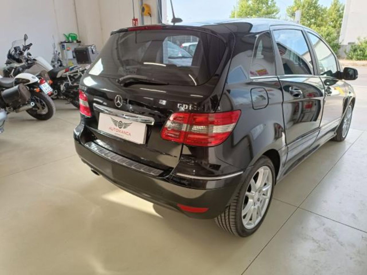 Mercedes-Benz Classe B 180 CDI Premium (4)