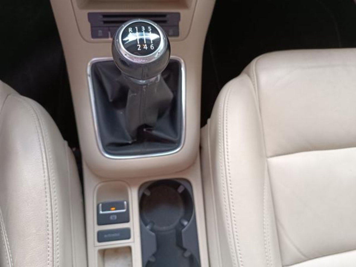 Volkswagen Tiguan 1.4 16V TSI Trend & Fun (18°) (13)