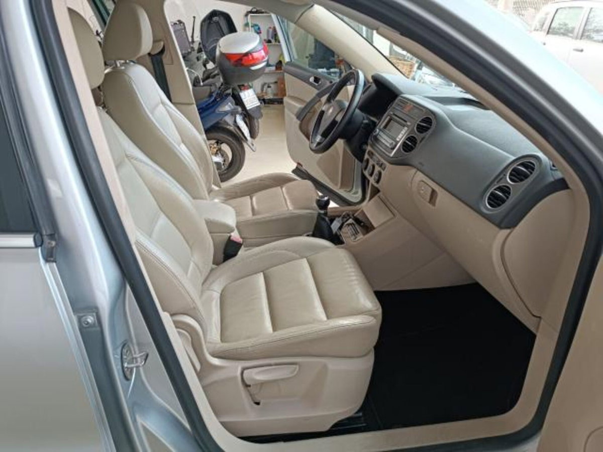 Volkswagen Tiguan 1.4 16V TSI Trend & Fun (18°) (15)