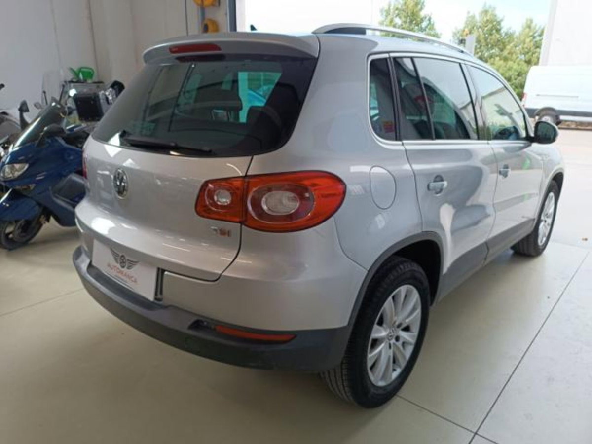 Volkswagen Tiguan 1.4 16V TSI Trend & Fun (18°) (4)