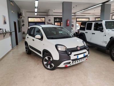 Fiat Panda Cross 1.0 firefly hybrid Cross s&s 70cv 5p.ti usata