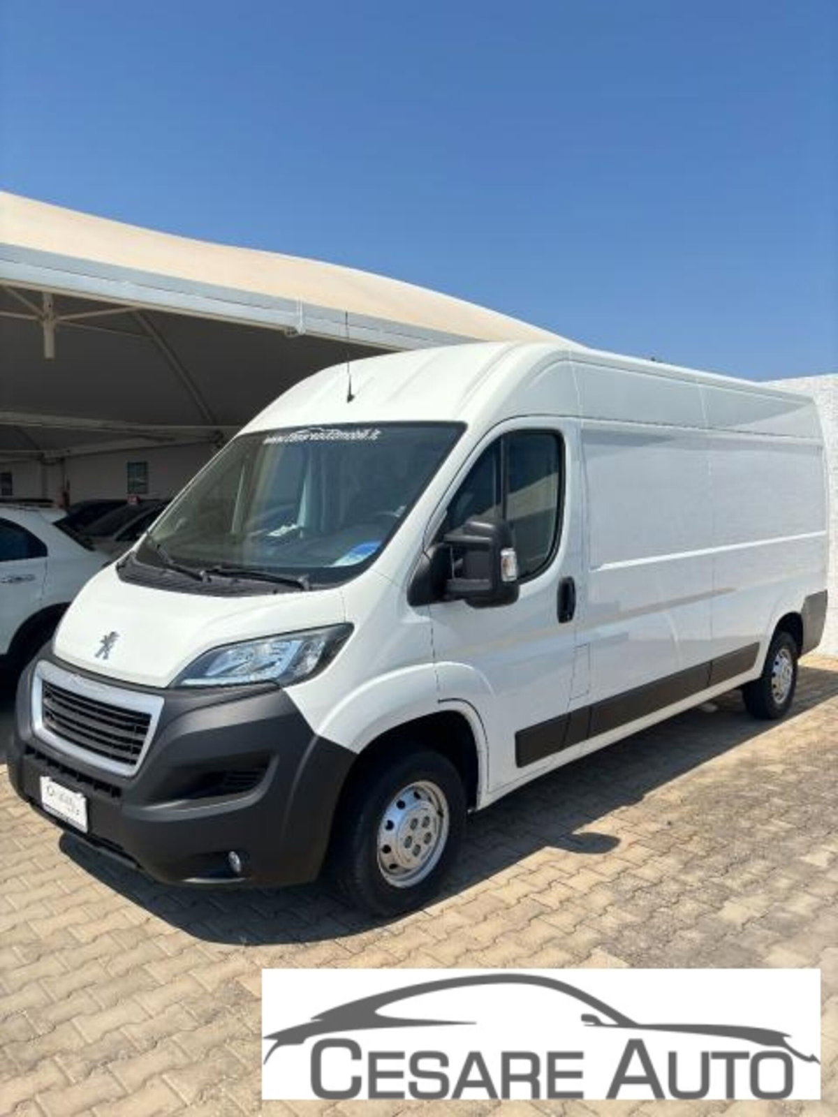 Peugeot Boxer Furgone 335 2.0 BlueHDi 130CV PC-TN Furgone (2)