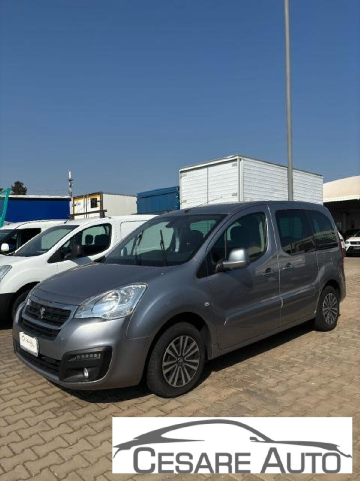 Peugeot Partner BlueHDi 120 S&S Active (2)