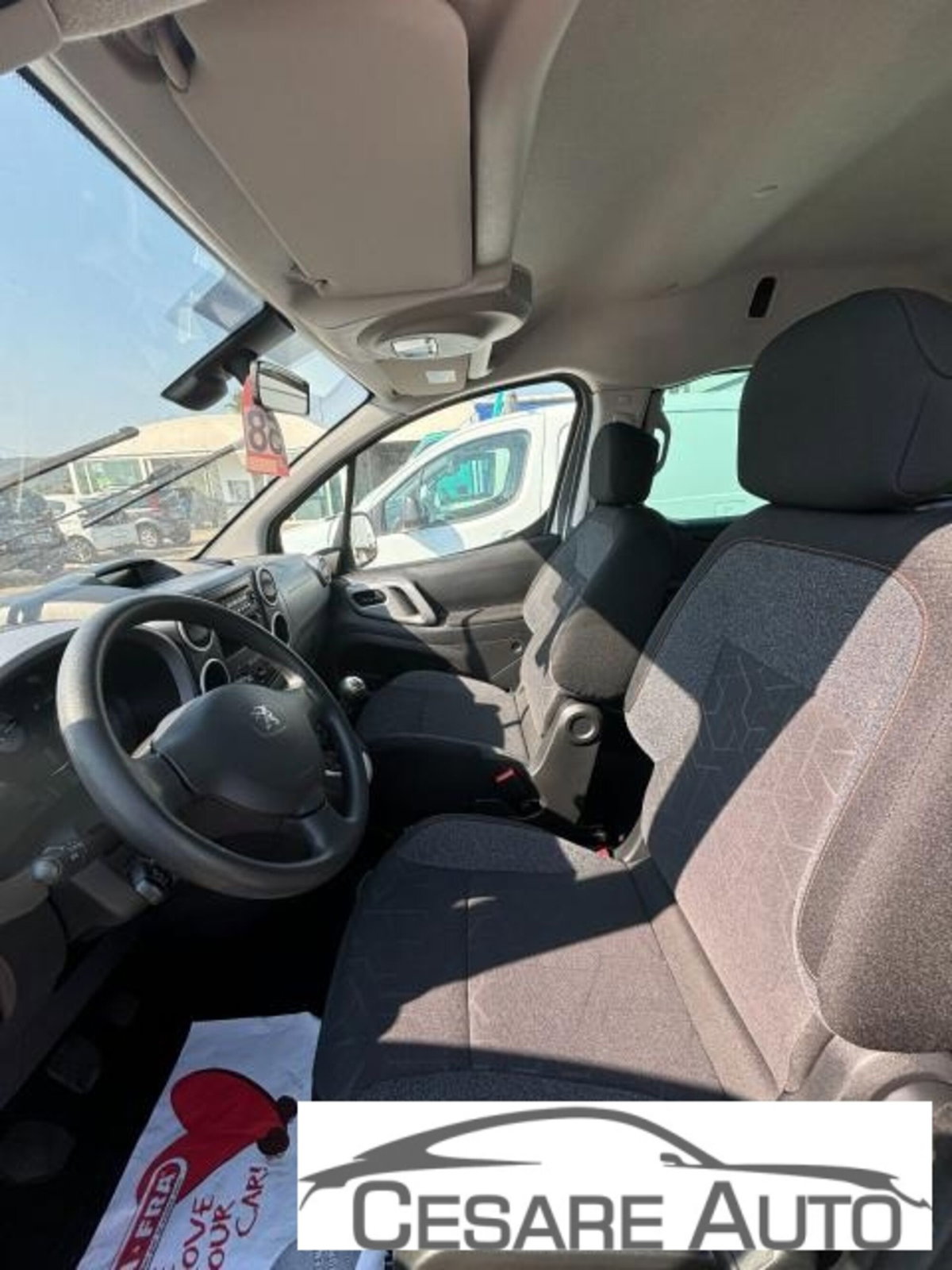 Peugeot Partner BlueHDi 120 S&S Active (8)
