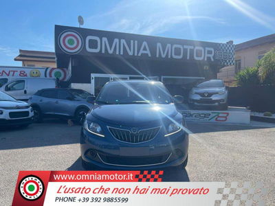 Lancia Ypsilon 1.2 69 CV 5 porte GPL Ecochic Alberta Ferretti nuova