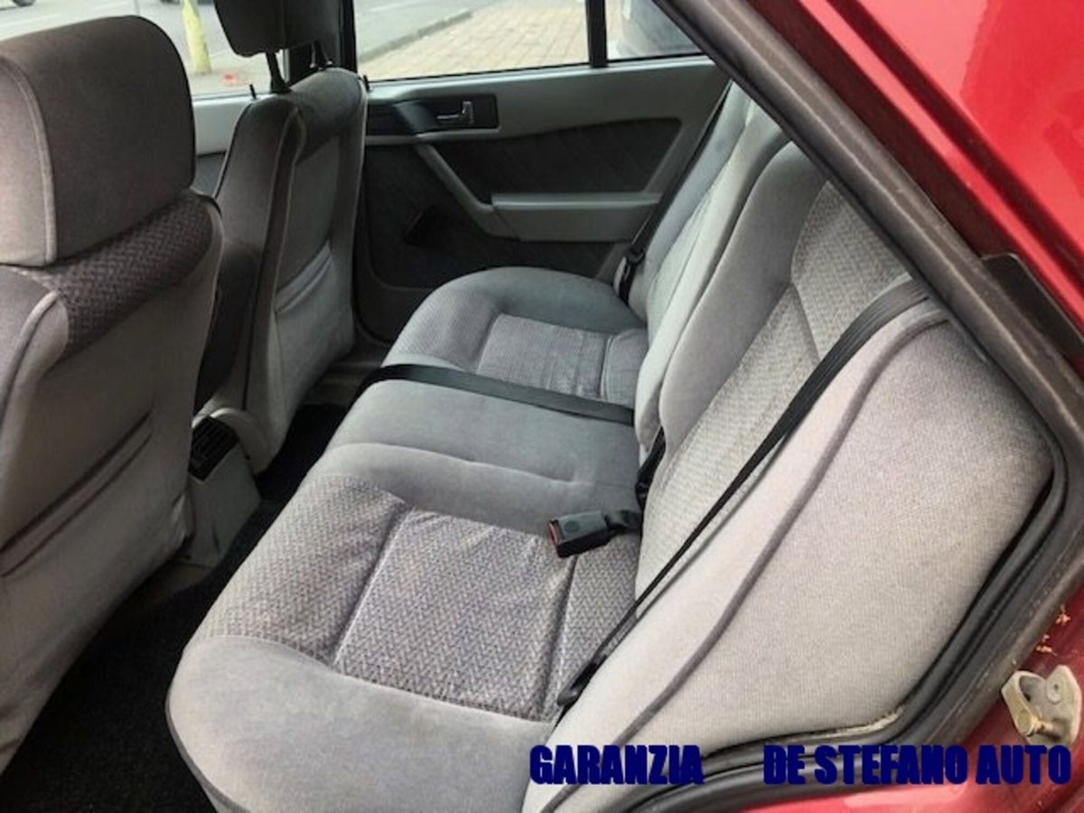 Alfa Romeo 155 2.0i Twin Spark 16V cat Super (9)