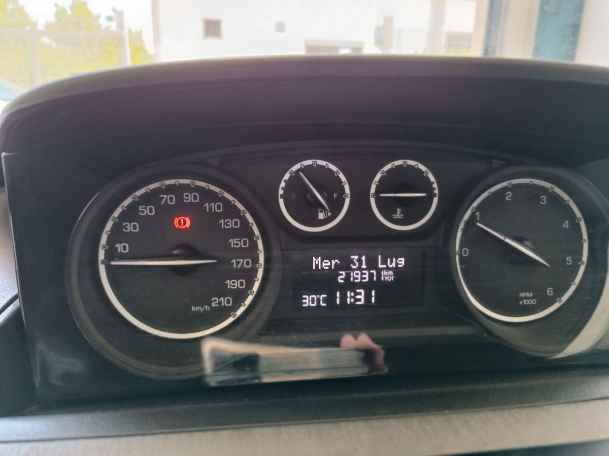 Lancia Ypsilon 1.3 MJT 16V 95 CV 5 porte S&S Platinum (10)